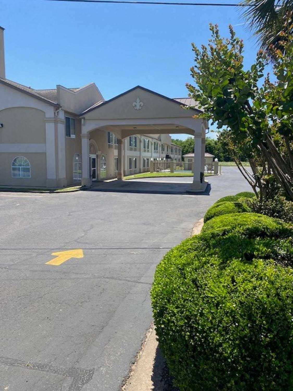 Surestay Hotel By Best Western Alexandria Airport Екстериор снимка